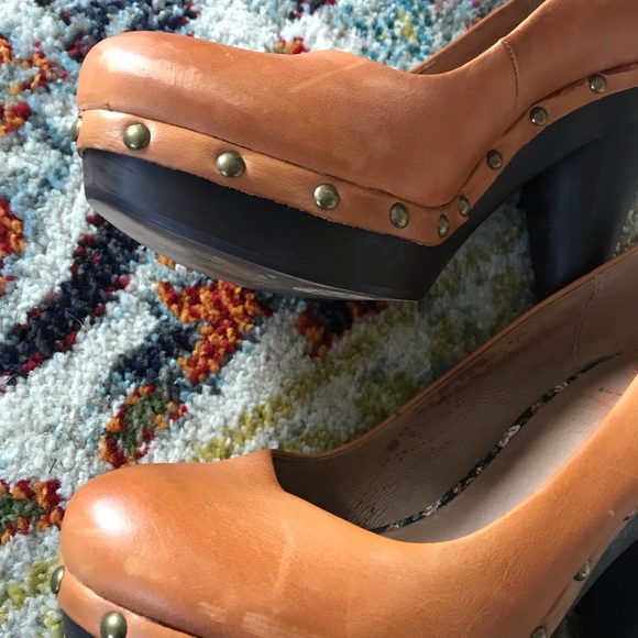 Seychelles cloak and dagger heels - Picture 4 of 5